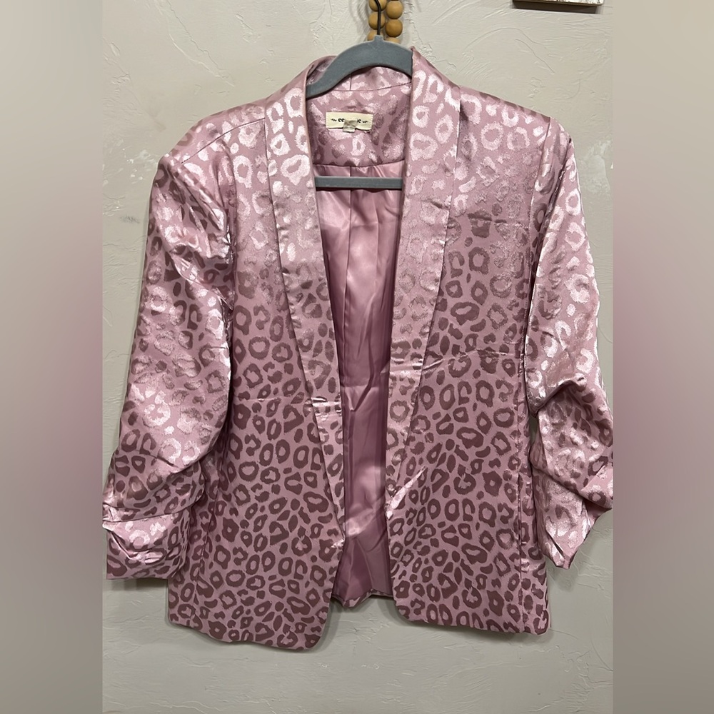 Satin shiny leopard blazer size medium